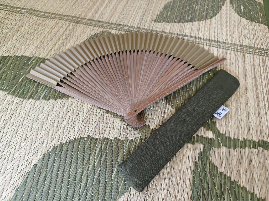 心の豊かさを育む仏教の教養：夏炉冬扇に学ぶ「無駄」のない生き方