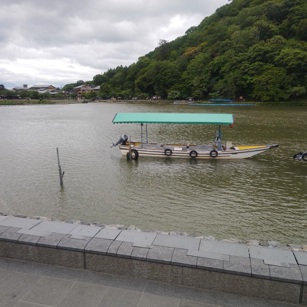 その「退屈」は仏教からのメッセージかもしれませんは【仏教の教養】